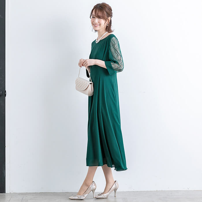 ダークグリーン