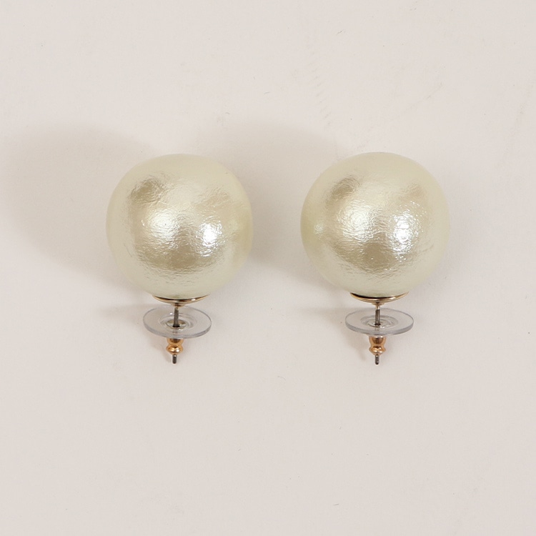 大粒コットンパールピアス