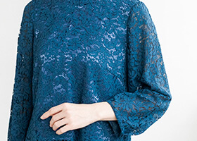 肘をしっかり隠す袖