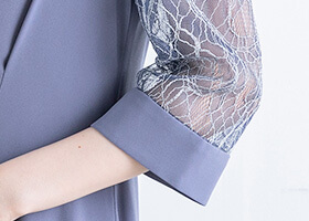 エレガントなレース袖