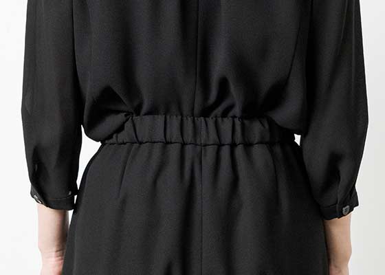 ストレスのない後ろウエストゴム